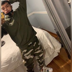 Meet your Posher, Juice